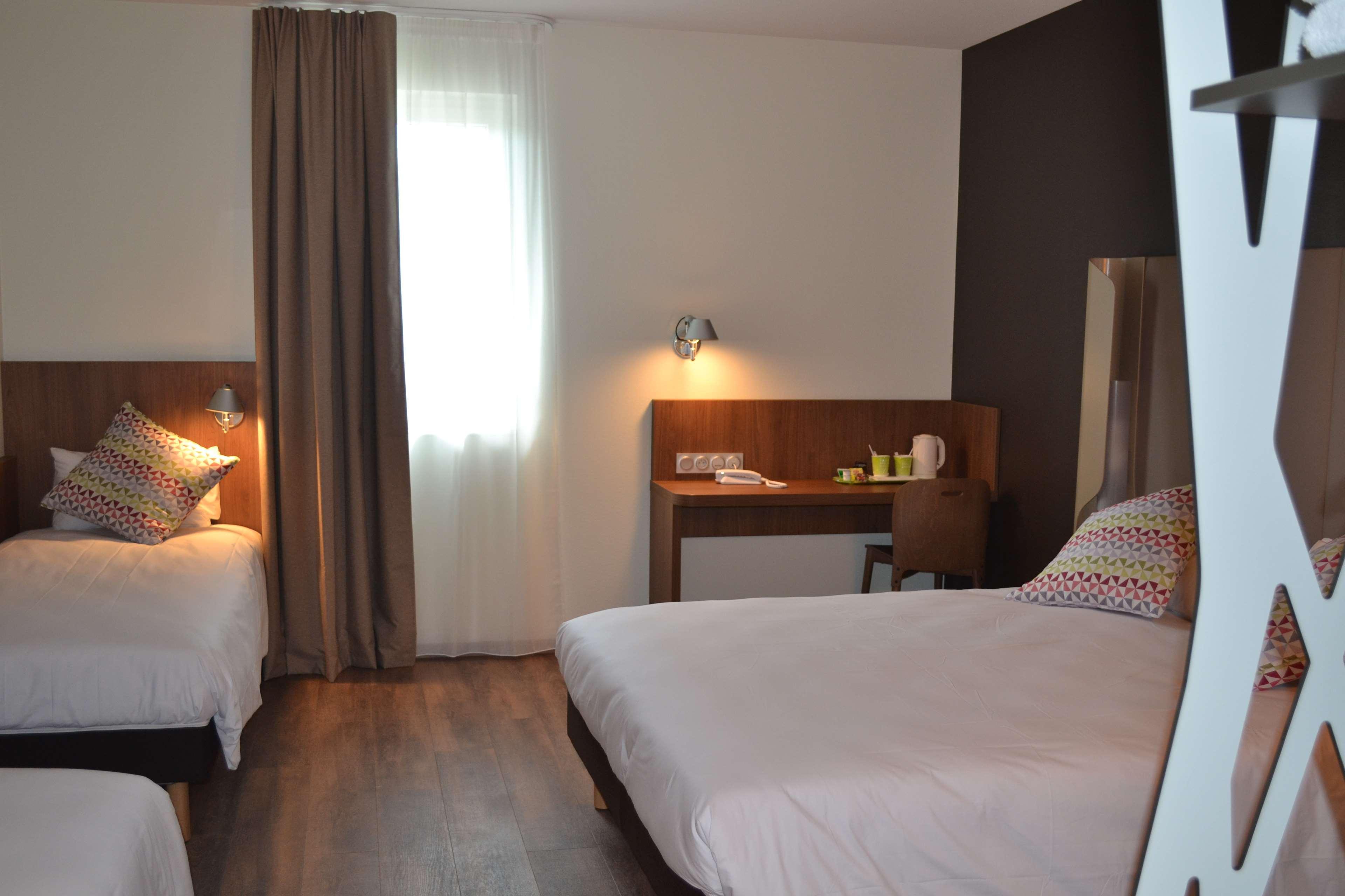 Campanile Jean De Luz 3*